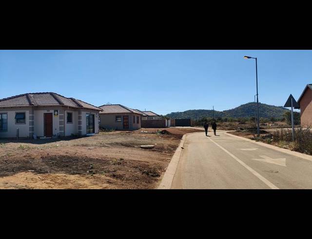 3 BEDROOM HOUSE FOR SALE IN SALFIN
